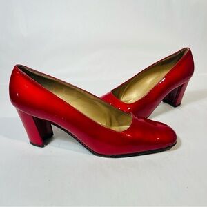 Stuart Weitzman Elegant Patent Red Block Heels Size 9